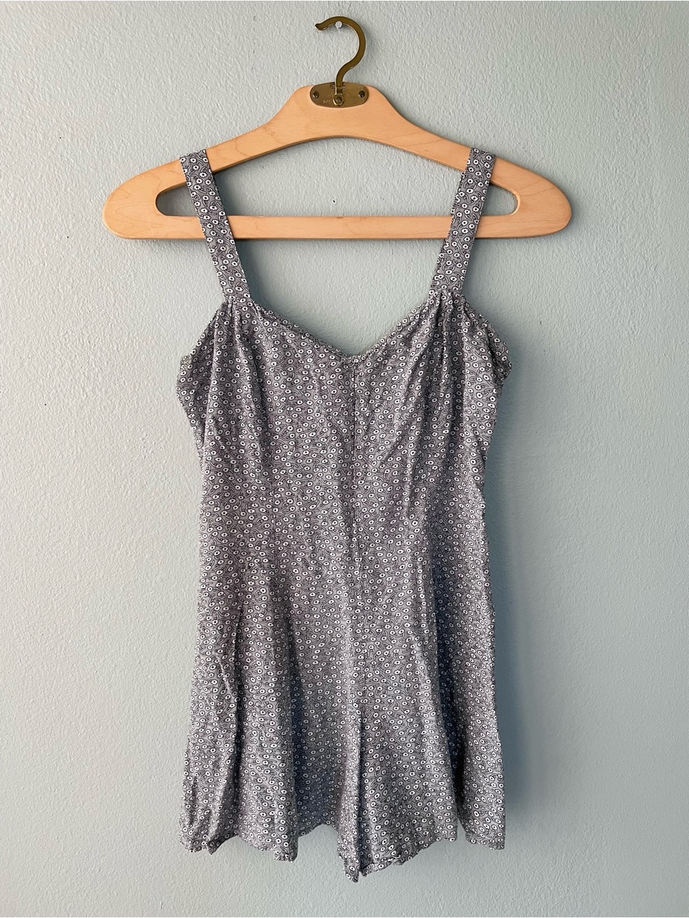 Vintage Blue | 90s Y2k Sage Green Floral Romper